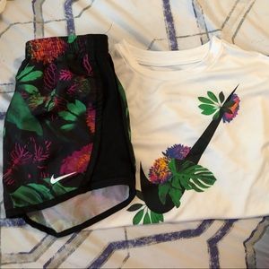 Nike 2pc Short Set With Floral Pattern